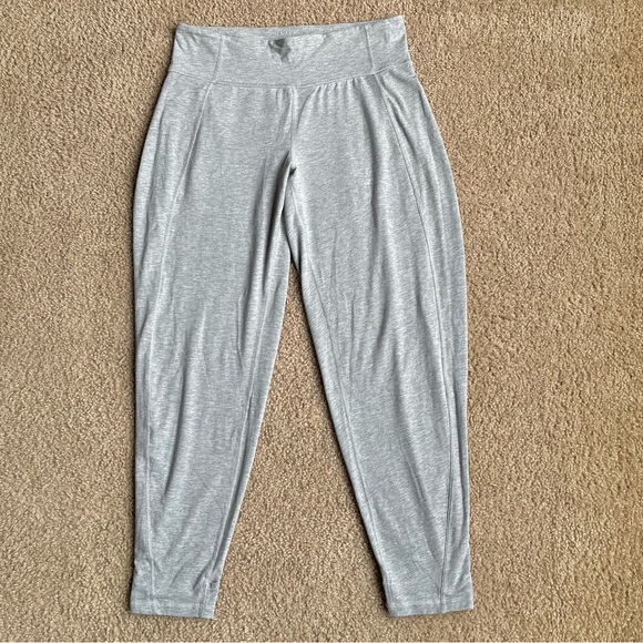 RARE Lululemon Superb Pant Sz 6 In Heathered Medium Grey - Picture 4 of 8